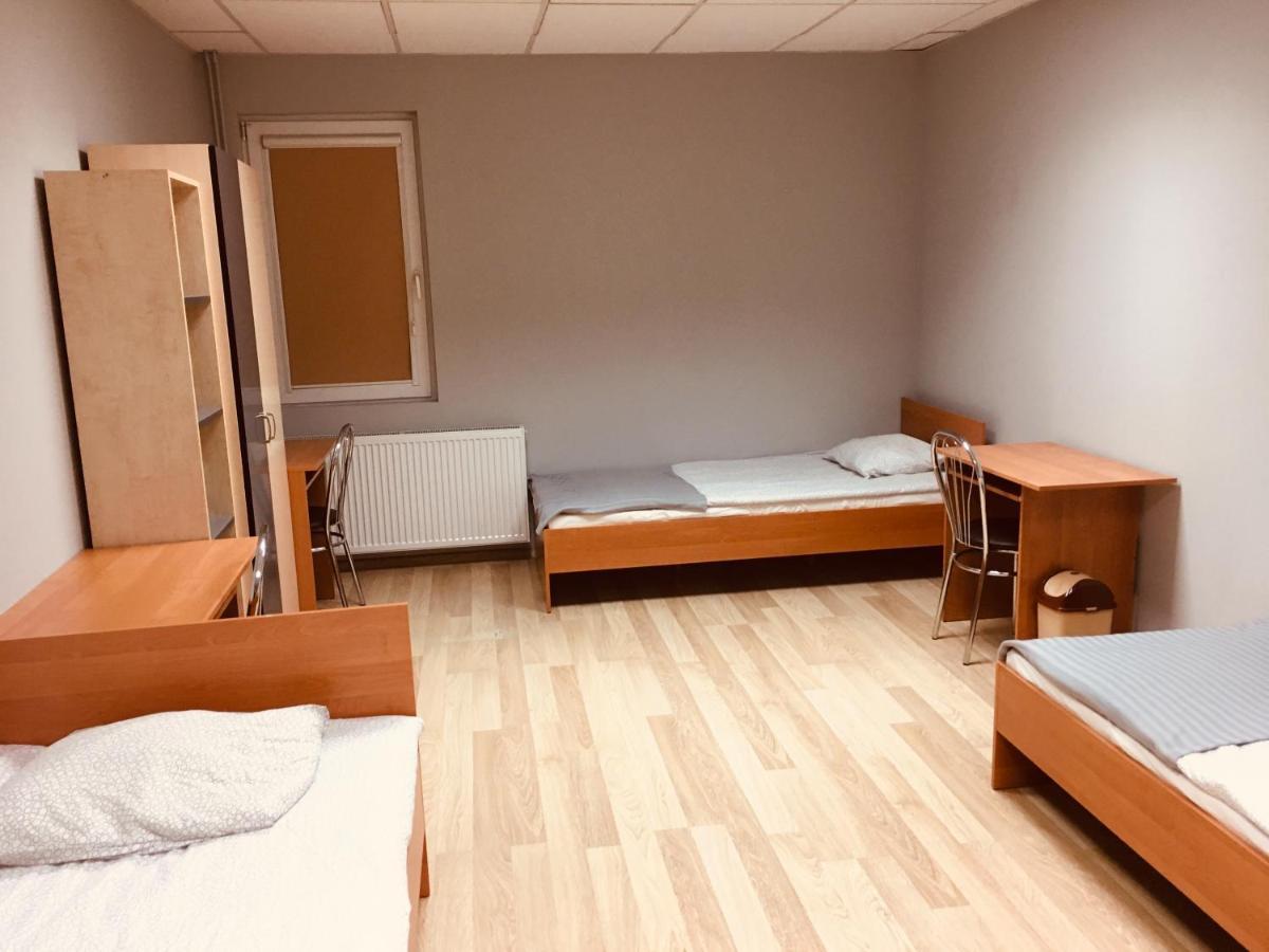 Uslugi Noclegowe Akademicka Lomza Exterior foto